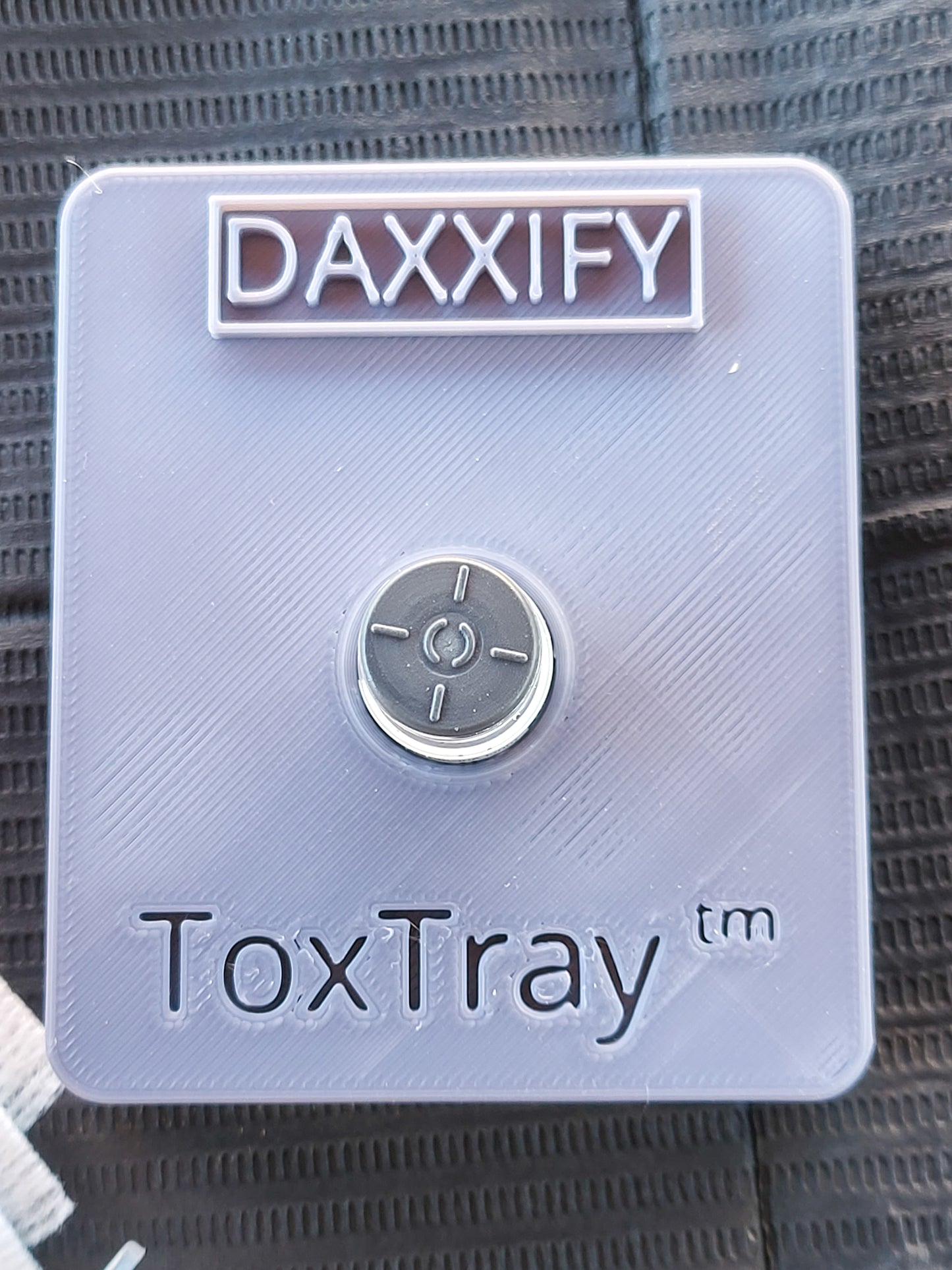 NEW Single DAXXIFY tray for Medical Professional -  Spill-Reducing ToxTray Tower