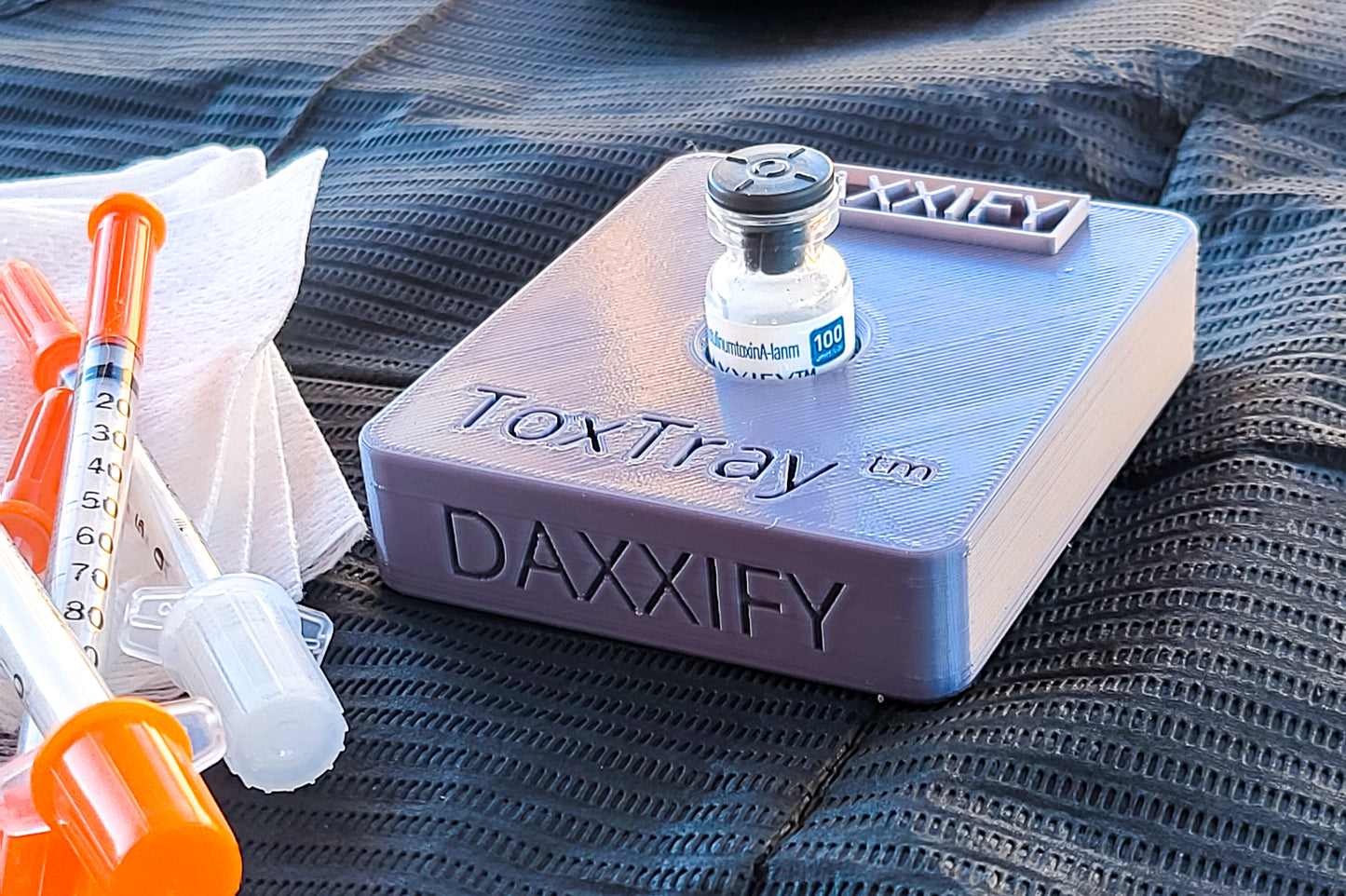 NEW Single DAXXIFY tray for Medical Professional -  Spill-Reducing ToxTray Tower